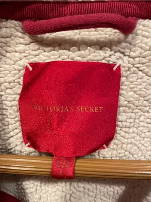 Cute soft Victoria’s Secret fleece trim sweatshirt robe pockets plum wine thumbnail 6