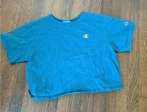 Champion women’s cropped blue shirt thumbnail 1