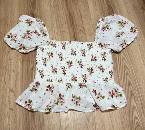 J. Crew White Floral Smocked Crop Top with Puff Sleeves and Peplum‎ thumbnail 1