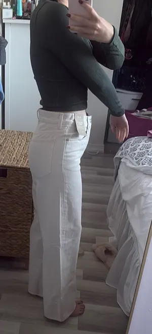 NWT Madewell low-slung baggy jeans, cream, size 25. thumbnail 2