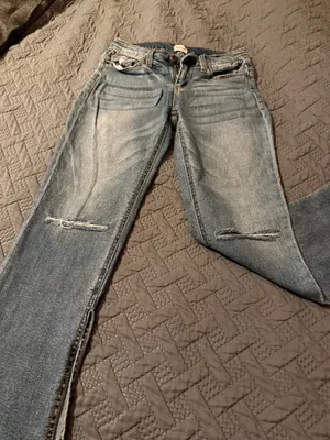 Sneak Peak Jeans thumbnail 1
