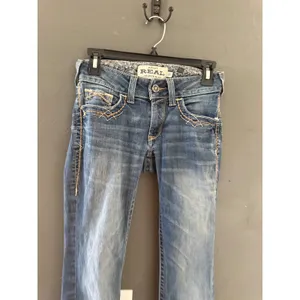 Ariat REAL Denim Womens 25R Bootcut Jeans Medium Wash Contrast Stitch Western thumbnail 3