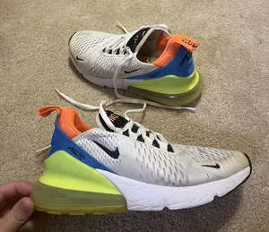 Nike Air Maxes thumbnail 1