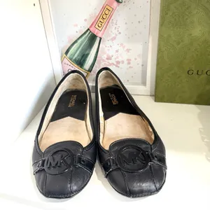 Michael Kors Black Leather loafers size 8 thumbnail 1