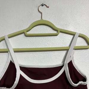 Athleta Garnet Square Neck Sports Bra Sz M thumbnail 7
