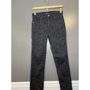 Gap 90s Straight Jeans Womens 4 Short Gray Leopard High Rise Stretch Denim Pants thumbnail 2