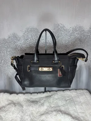 Coach Swagger Carryall Black Pebbled Leather thumbnail 2