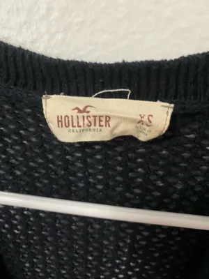 Hollister navy cardigan thumbnail 3