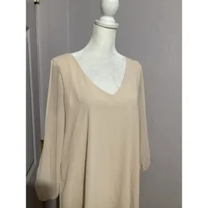 Lulus Beige Long Sleeve Slit Shift Mini Dress V-Neck Pullover M thumbnail 3