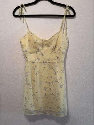 Princess Polly‎ Yellow Floral Spaghetti Strap Mini Dress Size 6 thumbnail 3