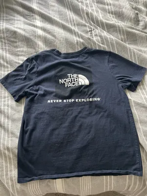 North Face Tshirt  thumbnail 2