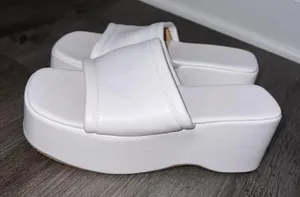 White Platform Sandal Size 8.5 thumbnail 1