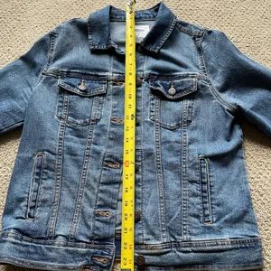Old Navy Women’s Jean Jacket thumbnail 6