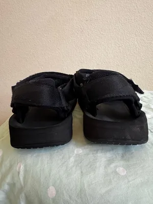 Teva Black Strap Sandals Womens size 8 thumbnail 4