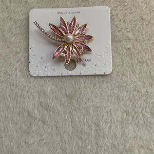 Pink Rhinestone Flower Brooch thumbnail 3