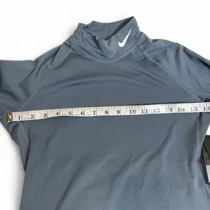 Nike Pro Dri-Fit Womens Long Sleeve Compression Shirt Gray NWT | Activewear‎ thumbnail 3