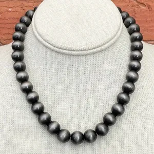 12mm Navajo Style Pearl Necklace thumbnail 1