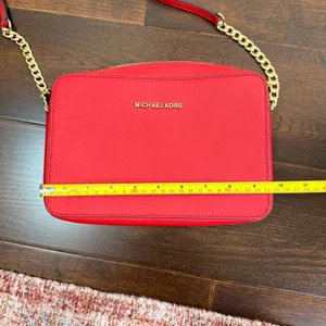 Michael Kors Jet Set East West Crossbody Bag Red Saffiano Leather Gold Hardware thumbnail 6