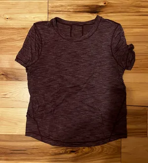 Lululemon Tee Shirt thumbnail 1