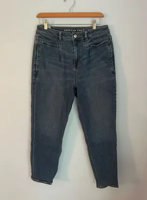 american eagle mom jeans thumbnail 1