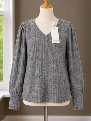Womens Gray Ribbed Knit V-Neck Puff Sleeve Blouse Size Large NWT Grandmacore Top thumbnail 1