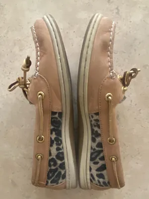 Sperry Women’s Leather Boat Shoes thumbnail 3