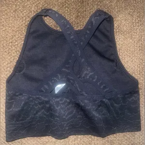 Gymshark Adapt animal print seamless sports bra size medium thumbnail 4