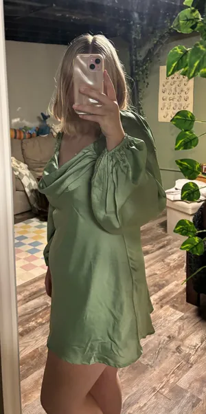 Hello Molly Dress thumbnail 1