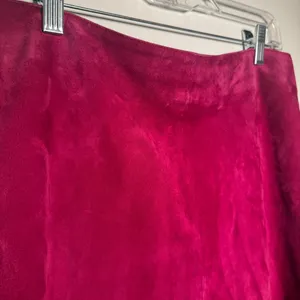 Tahari Fuchsia A-Line Skirt 100% Leather Suede Size 10 thumbnail 3