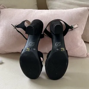 Chinese Laundry NWOT black suede chunky heels thumbnail 6