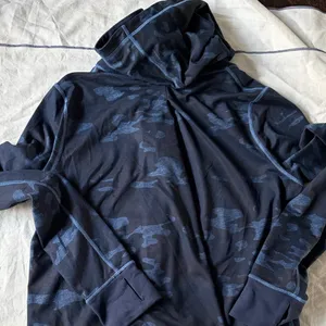 Lululemon Navy Camouflage Women's Jacket thumbnail 10