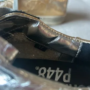 P448 Gold Silver Metallic Sneakers Size 37 thumbnail 8