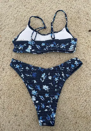 SheIn Smocked Bikini Set thumbnail 3