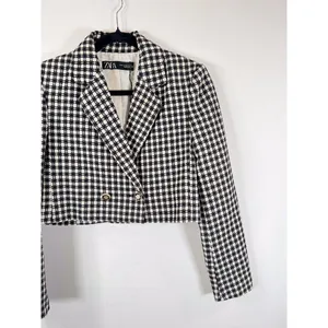 ZARA Womens Blazer Black Double Breasted Plaid Cropped Tweed Jacket Notched XS thumbnail 5