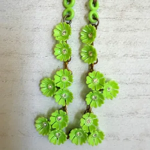 Vintage Lime Green Flower Rhinestone Necklace thumbnail 4