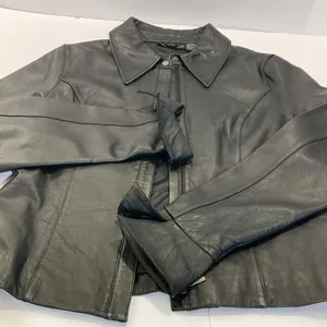 Attention Women’s leather jacket  L thumbnail 13