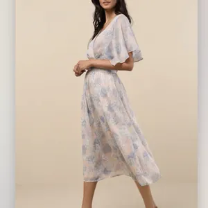 Lulus Subtle Romance‎ Beige Blue Floral Ruffle Flutter Sleeve Midi Dress Size XL thumbnail 4