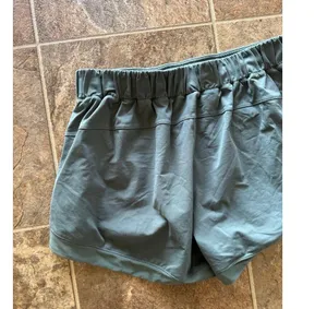 Lululemon Sunsetting Shorts 3" Juniper Size 10 thumbnail 10