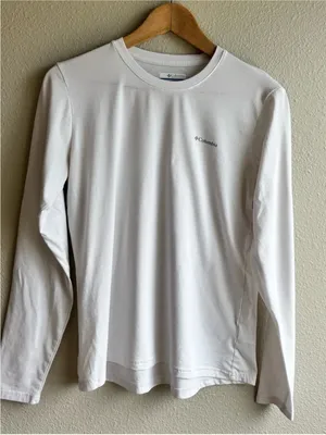 Columbia White Long-Sleeve Performance Tee thumbnail 1
