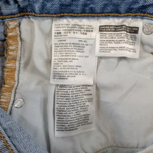 Levis 501 Original Light Wash Distressed Button Fly Denim Cut Off Shorts Size 26 thumbnail 4