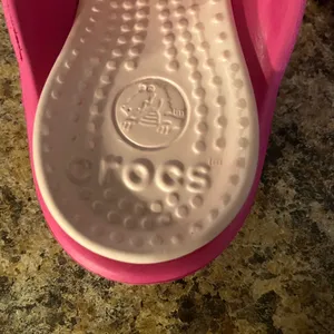 Crocs flip flops W4 thumbnail 2