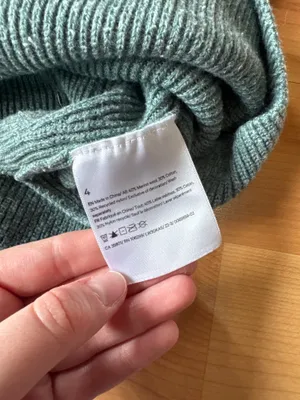 Lululemon Sweater thumbnail 4
