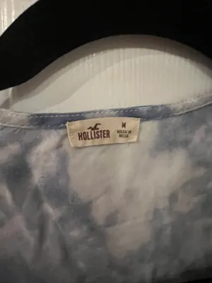 Hollister Crop Top thumbnail 2