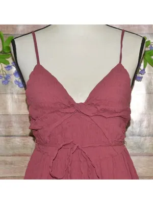 NWT Lulus Cue the Cuteness Mauve Twist-Front Midi Dress Size M Crinkle Texture thumbnail 2