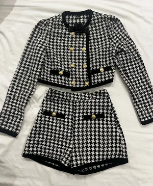 Black and White Houndstooth Set with Gold Buttons Size 2 thumbnail 1