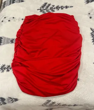 Amazon Red Skirt thumbnail 1