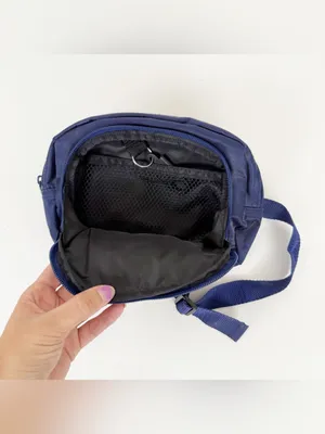 Vintage Walt Disney world blue Fanny pack thumbnail 2
