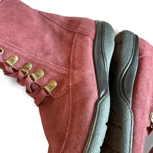 Clarks Ankle Boots Womens 8 Burgundy Suede Lace Up Zip Comfort Hiking Booties thumbnail 7