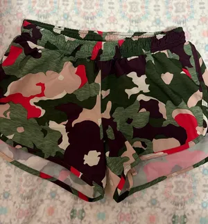 Old Navy Active Shorts  thumbnail 1