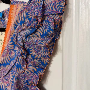 NWT Farm Rio Flutter-Sleeve V-Neck Top beaded with tropical‎ print large thumbnail 5
